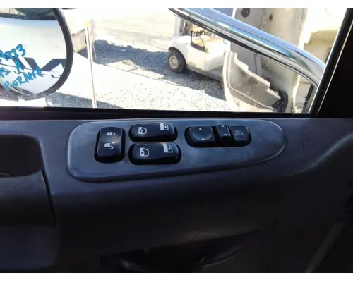 PETERBILT 337 2009-2021 DOOR ASSEMBLY, FRONT