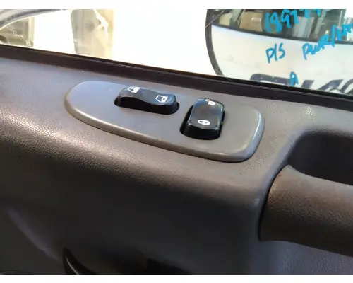 PETERBILT 337 2009-2021 DOOR ASSEMBLY, FRONT