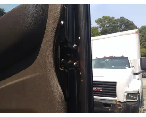 PETERBILT 337 2009-2021 DOOR ASSEMBLY, FRONT
