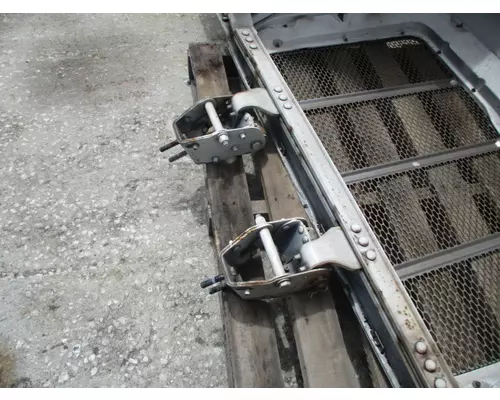 PETERBILT 337 2010-2020 HOOD