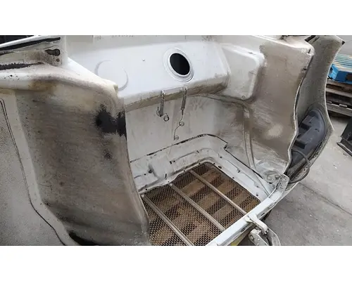 PETERBILT 337 2010-2020 HOOD