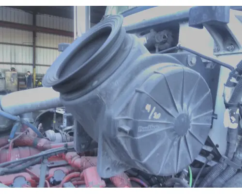 PETERBILT 337 AIR CLEANER