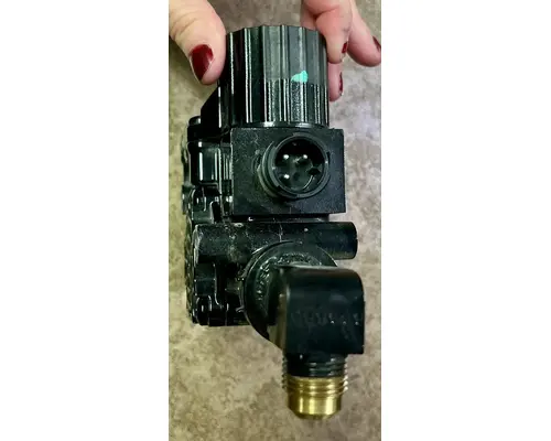 PETERBILT 337 Abs Modulator Valve
