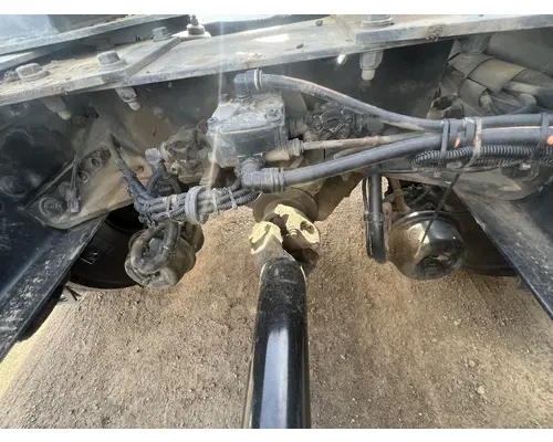 PETERBILT 337 Axle Assembly, Rear