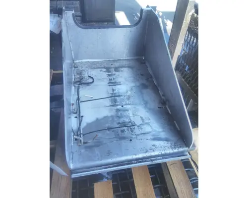 PETERBILT 337 BATTERY BOX