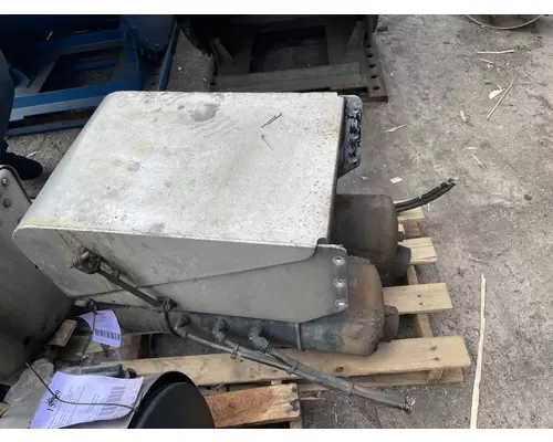 PETERBILT 337 Battery Box