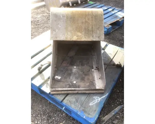 PETERBILT 337 Battery Box