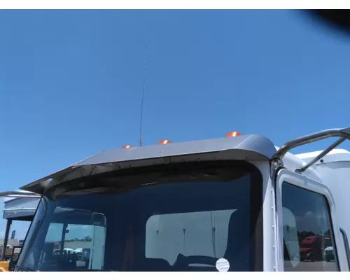 PETERBILT 337 CAB CLIP