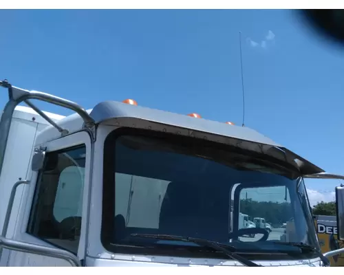 PETERBILT 337 CAB CLIP