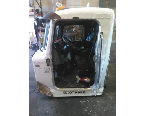 PETERBILT 337 CAB
