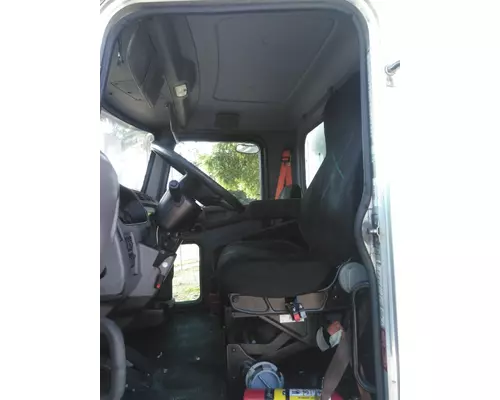 PETERBILT 337 CAB