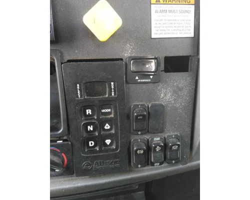 PETERBILT 337 CAB