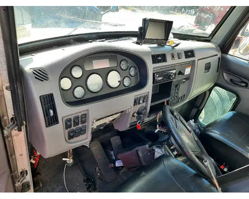 PETERBILT 337 CAB