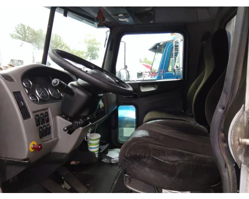 PETERBILT 337 CAB