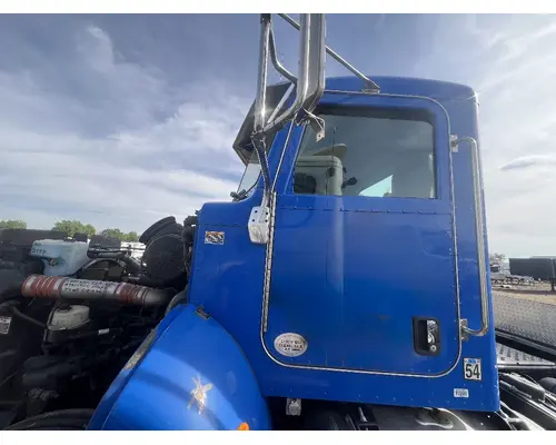 PETERBILT 337 Cab