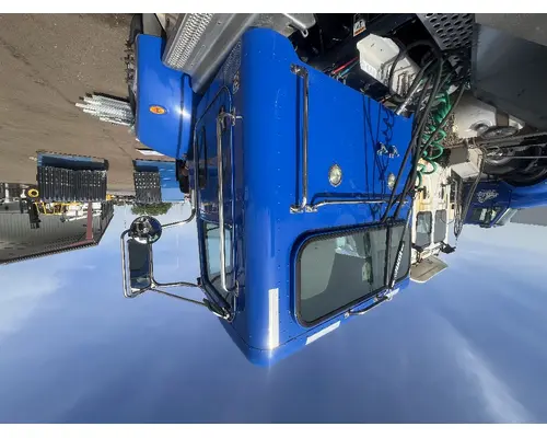 PETERBILT 337 Cab
