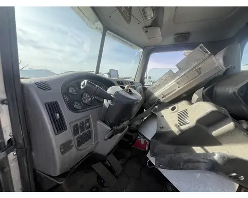 PETERBILT 337 Cab