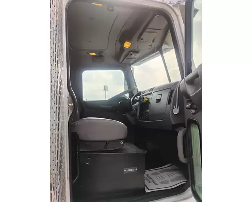 PETERBILT 337 Complete Vehicle