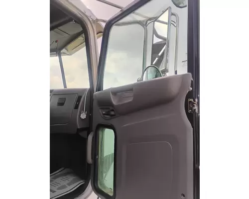 PETERBILT 337 Complete Vehicle