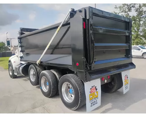 PETERBILT 337 Complete Vehicle