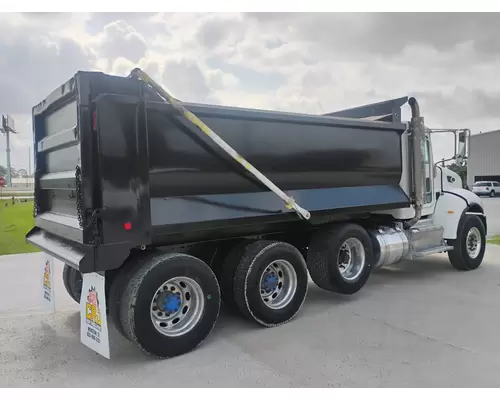 PETERBILT 337 Complete Vehicle