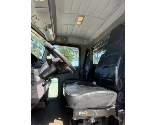 PETERBILT 337 Complete Vehicle
