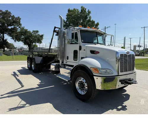 PETERBILT 337 Complete Vehicle