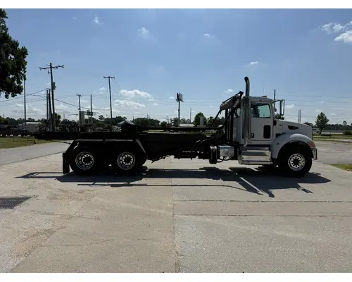 PETERBILT 337 Complete Vehicle