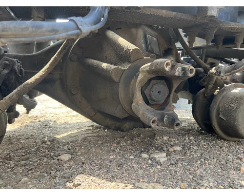 PETERBILT 337 Cutoff Assembly