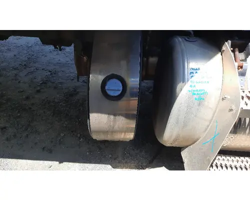 PETERBILT 337 DEF TANK