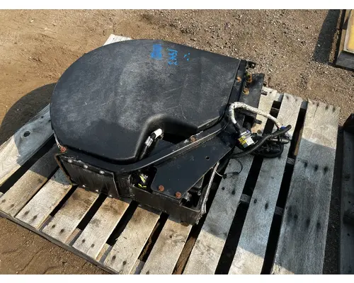 PETERBILT 337 DEF Tank