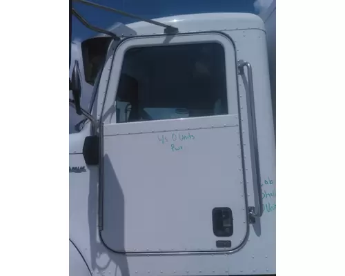 PETERBILT 337 DOOR ASSEMBLY, FRONT
