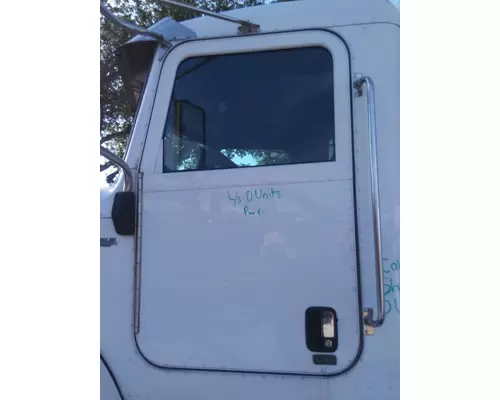 PETERBILT 337 DOOR ASSEMBLY, FRONT