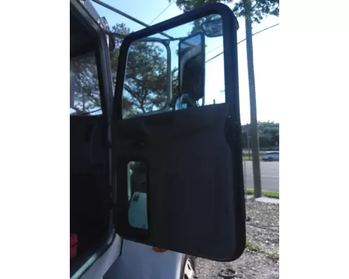 PETERBILT 337 DOOR ASSEMBLY, FRONT