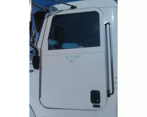 PETERBILT 337 DOOR ASSEMBLY, FRONT