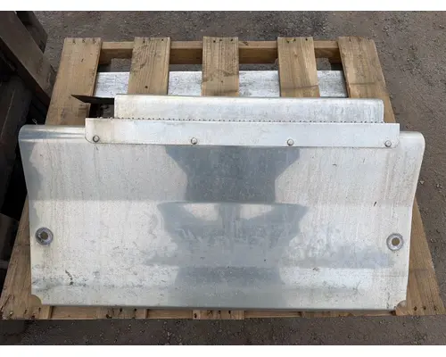 PETERBILT 337 DPF (Diesel Particulate Filter)