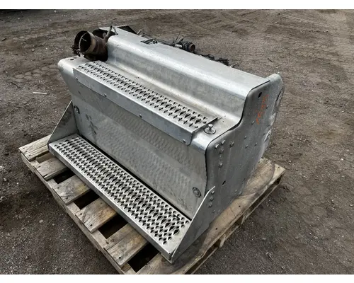 PETERBILT 337 DPF (Diesel Particulate Filter)