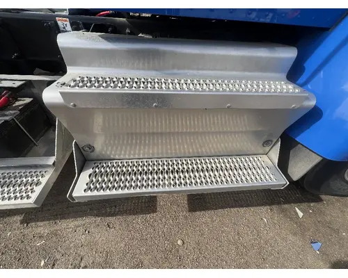 PETERBILT 337 DPF (Diesel Particulate Filter)