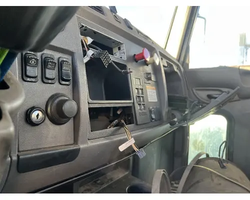 PETERBILT 337 Dash Assembly