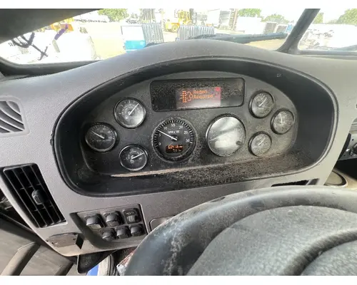 PETERBILT 337 Dash Bezel