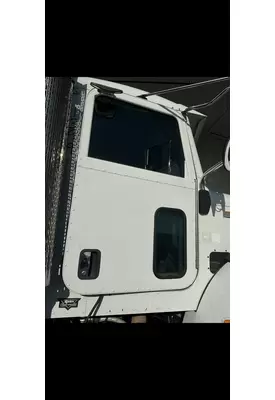 PETERBILT 337 Door Assembly, Front