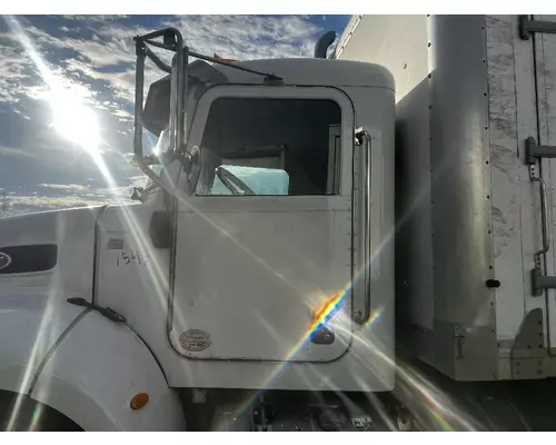 PETERBILT 337 Door Assembly, Front