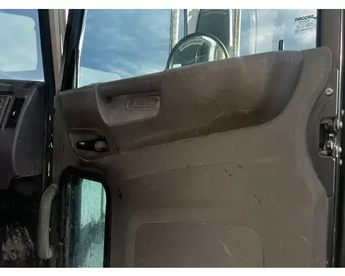 PETERBILT 337 Door Assembly, Front