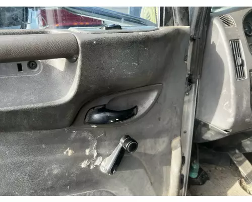 PETERBILT 337 Door Assembly, Front
