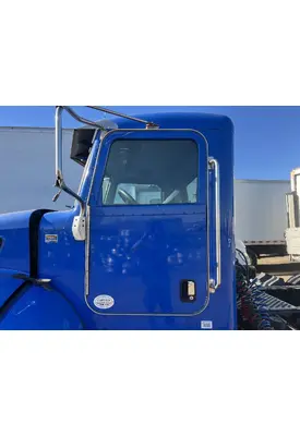 PETERBILT 337 Door Assembly, Front