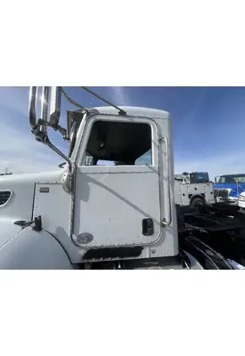 PETERBILT 337 Door Assembly, Front