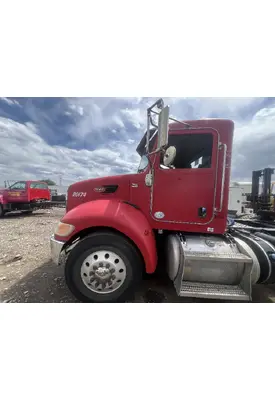 PETERBILT 337 Door Assembly, Front