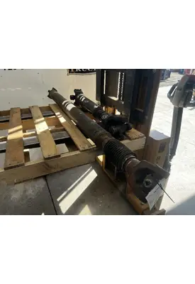 PETERBILT 337 Drive Shaft, Front
