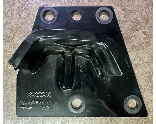 PETERBILT 337 Engine Mounts