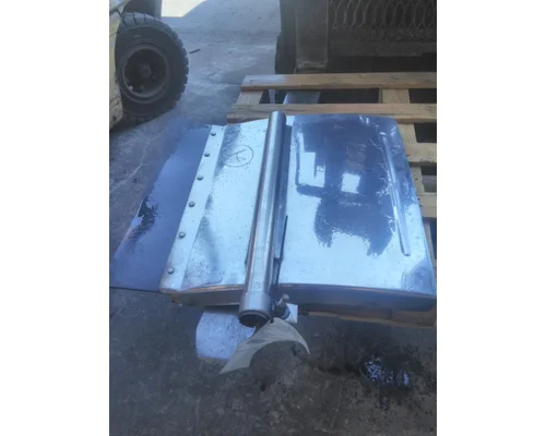 PETERBILT 337 FENDER, QUARTER/HALF REAR